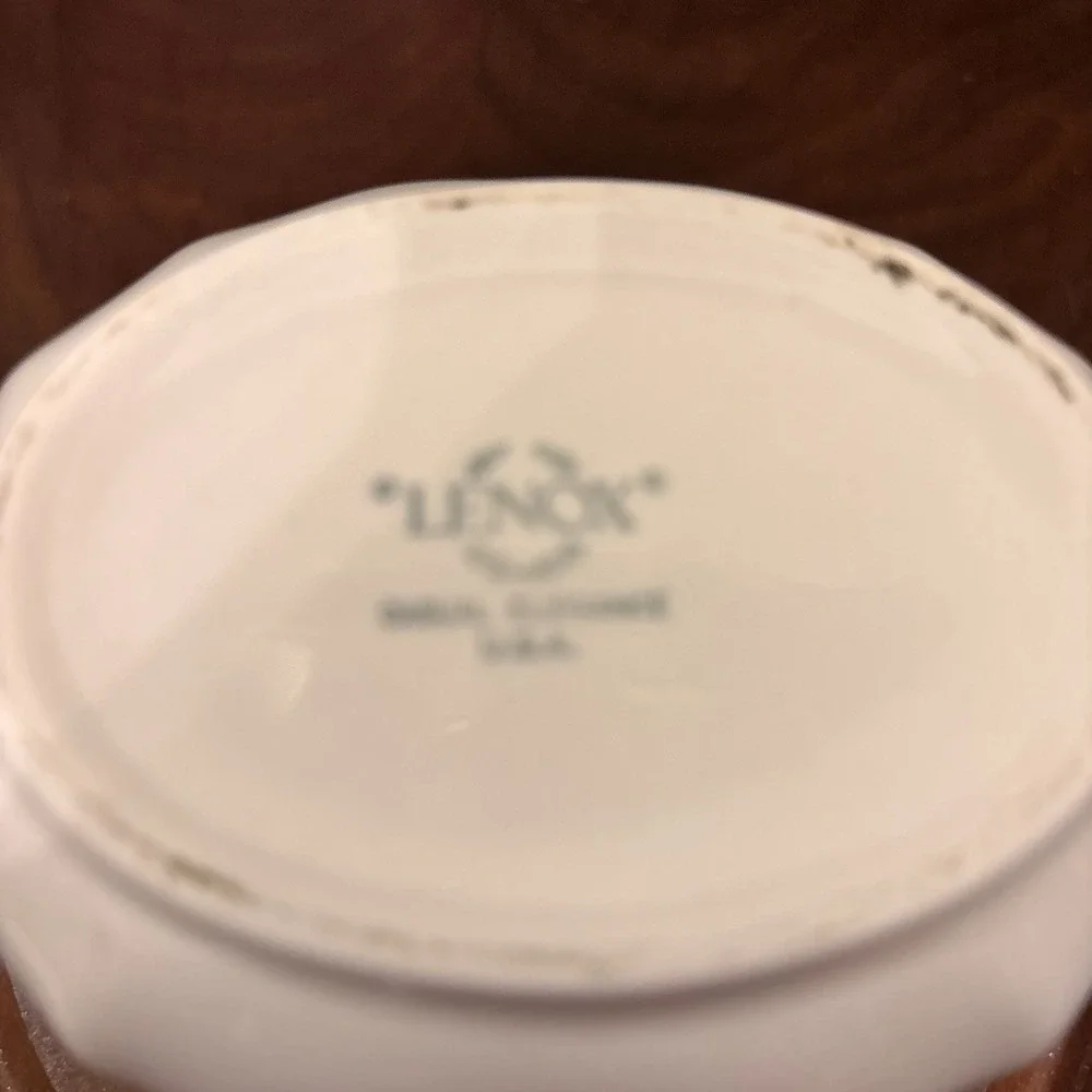 Vintage Lenox Casual Ivory Elegance  Porcelain Covered Sugar Bowl Lidded USA